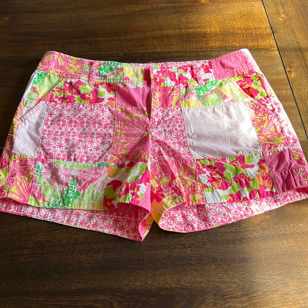 Size 10 Lilly Pulitzer patch work shorts.